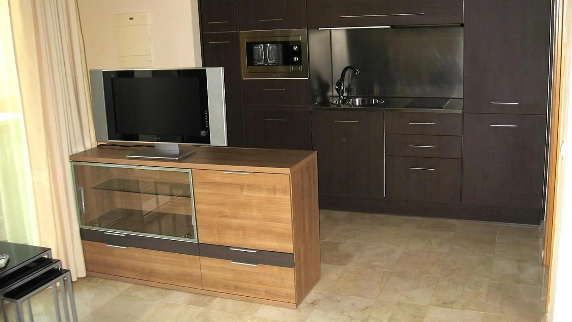 Apartment Facing The Pool L' Escala